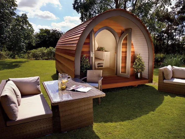 garden-pod-furniture